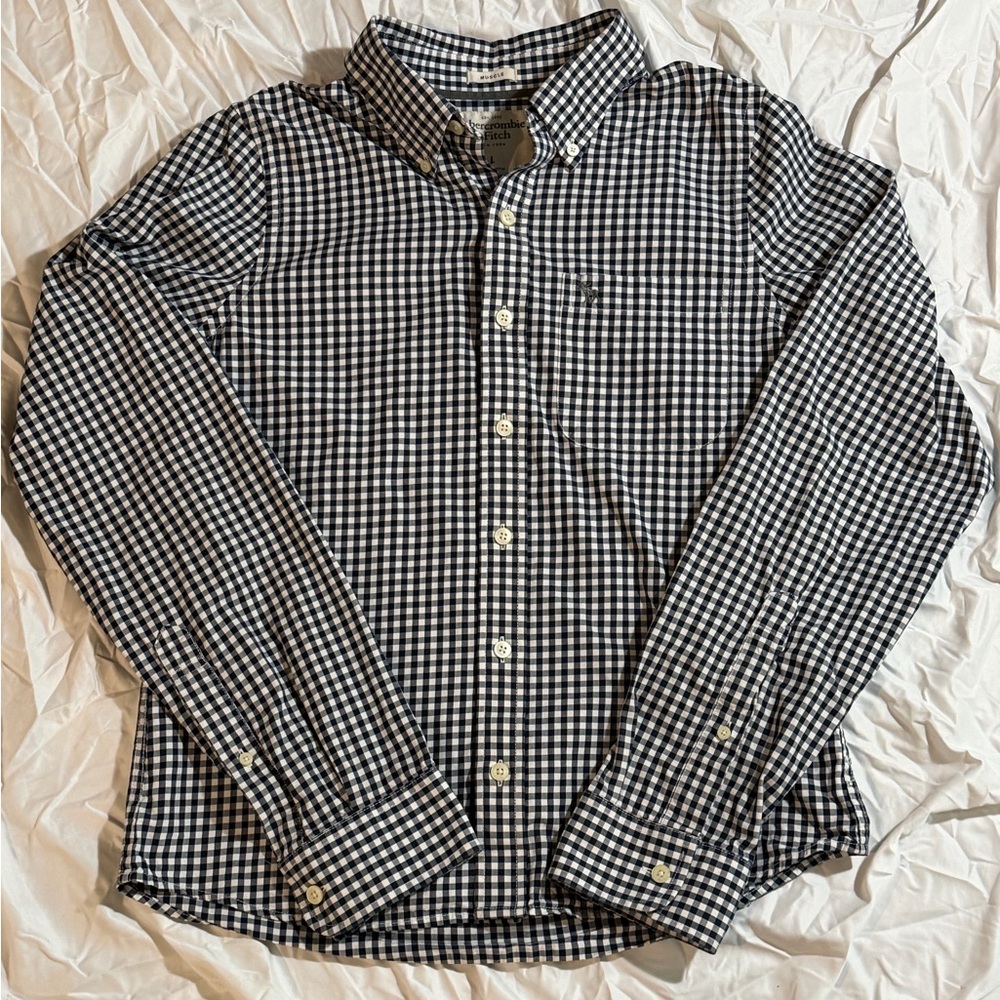 Men's Abercrombie and Fitch Black and White Muscle L Shirt